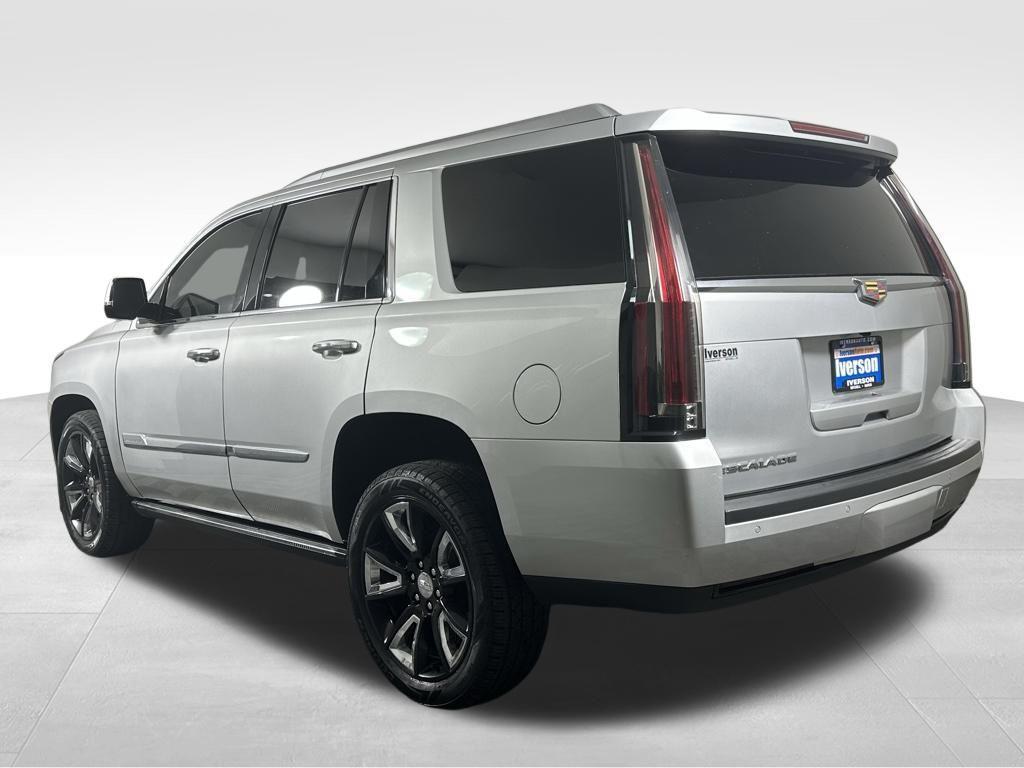used 2016 Cadillac Escalade car, priced at $28,495