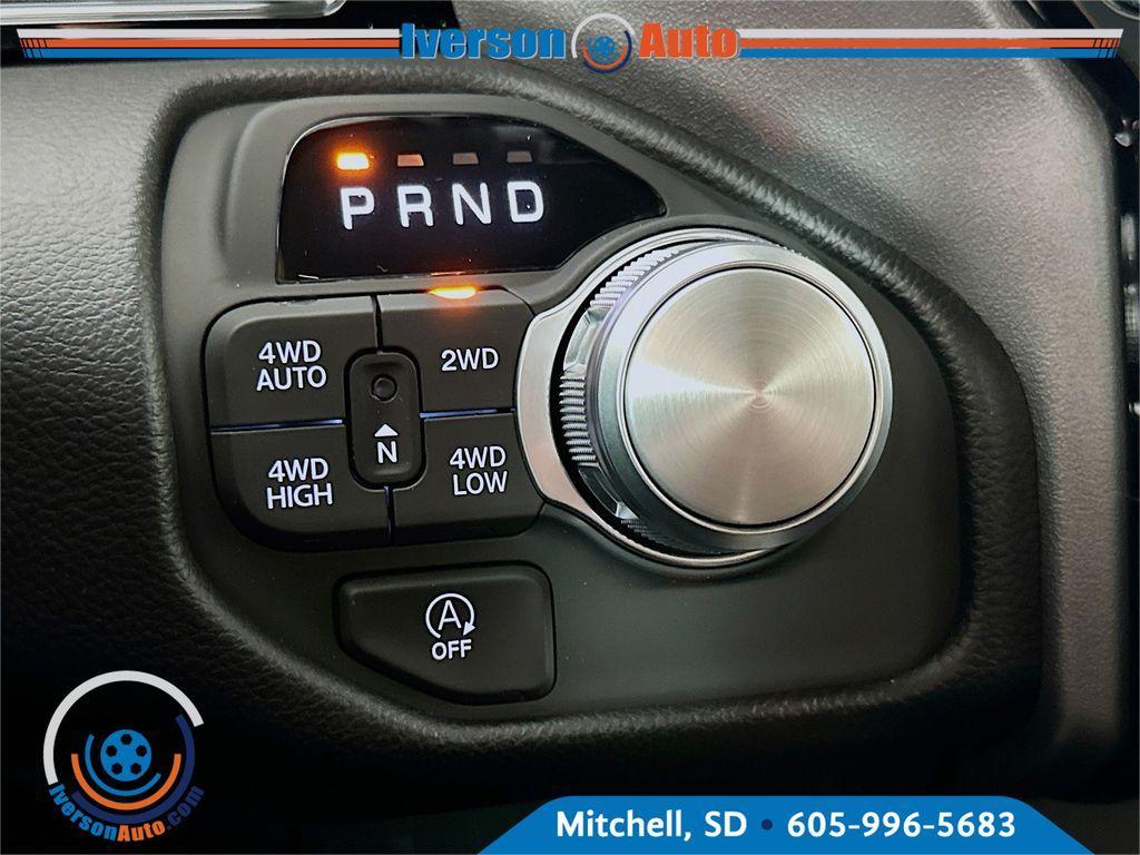 new 2025 Ram 1500 car, priced at $60,512