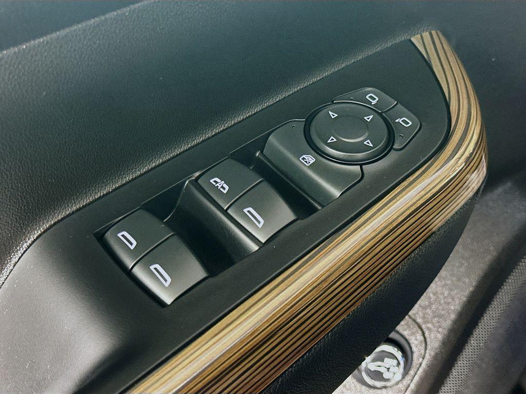 used 2023 GMC Acadia car, priced at $29,215