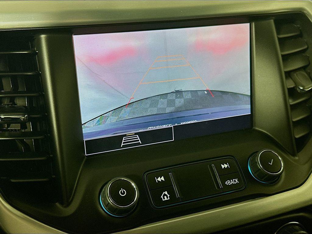 used 2023 GMC Acadia car, priced at $29,215