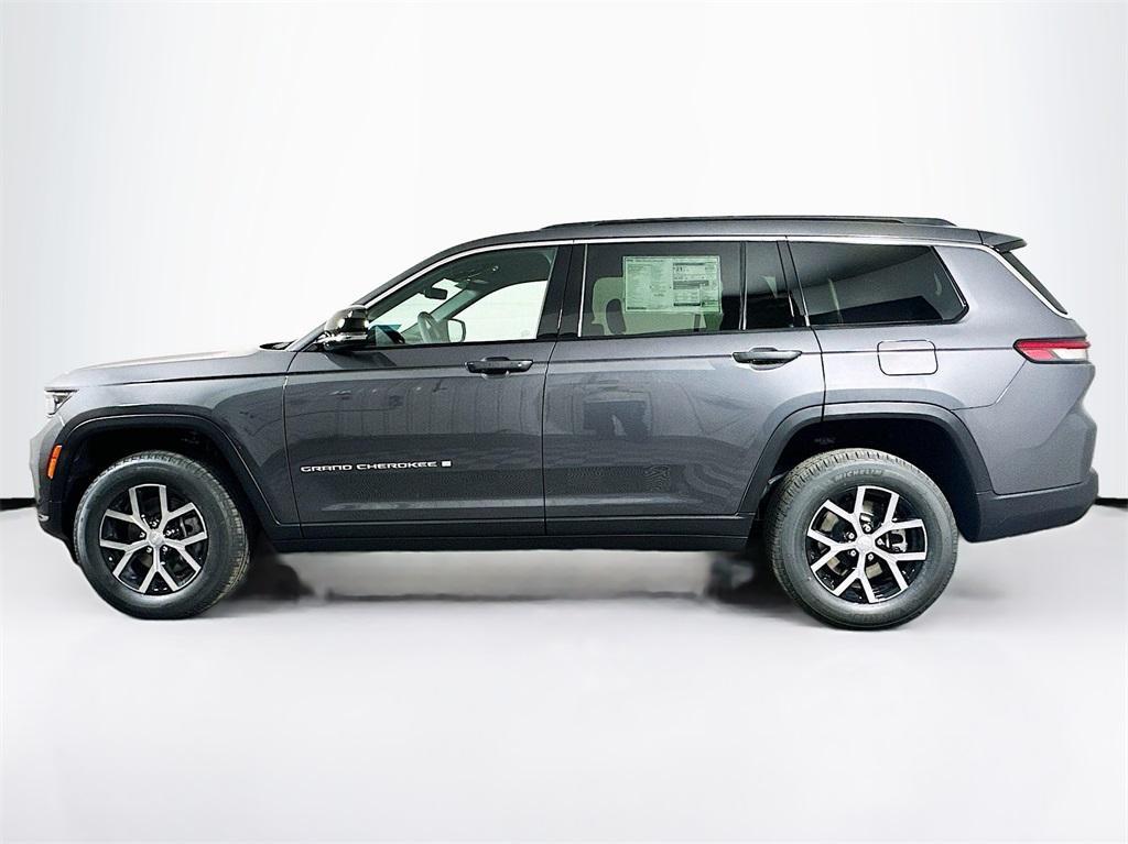 new 2025 Jeep Grand Cherokee L car, priced at $44,577