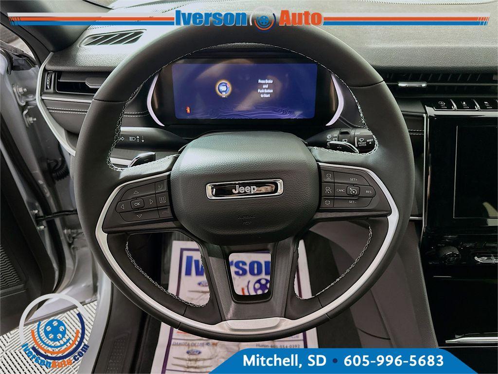 new 2025 Jeep Grand Cherokee L car, priced at $41,274