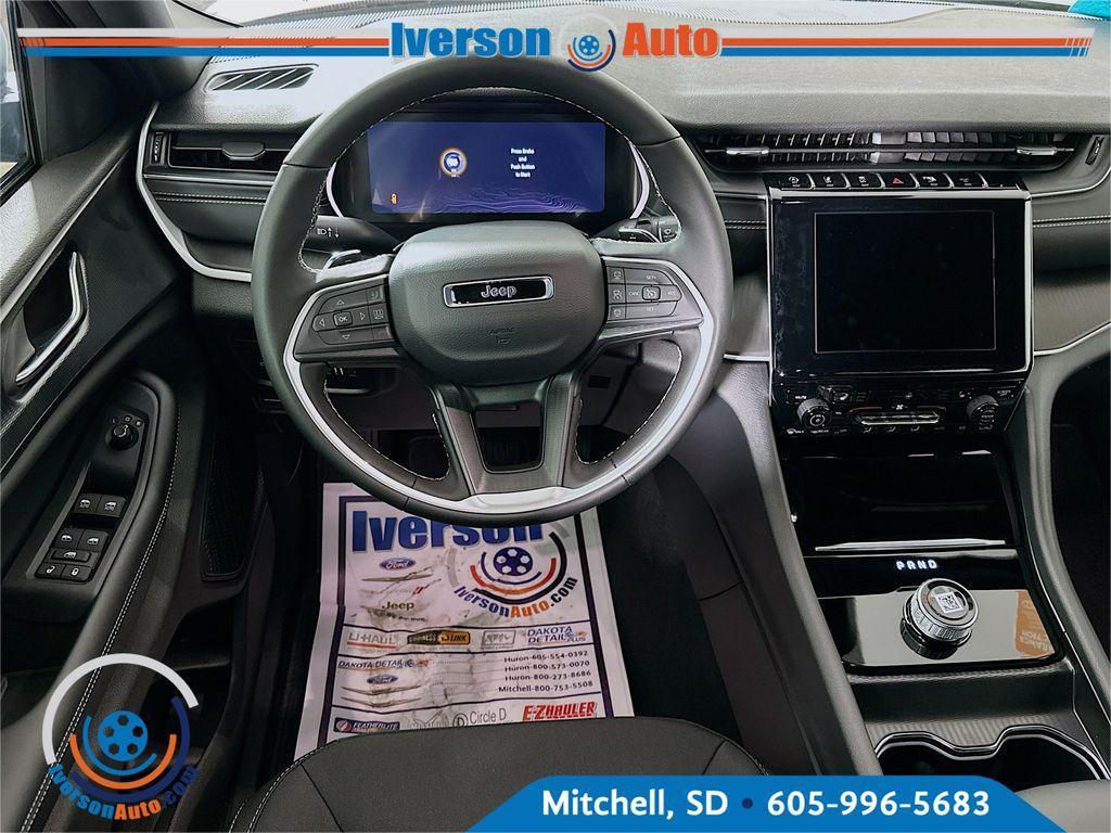 new 2025 Jeep Grand Cherokee L car, priced at $41,274