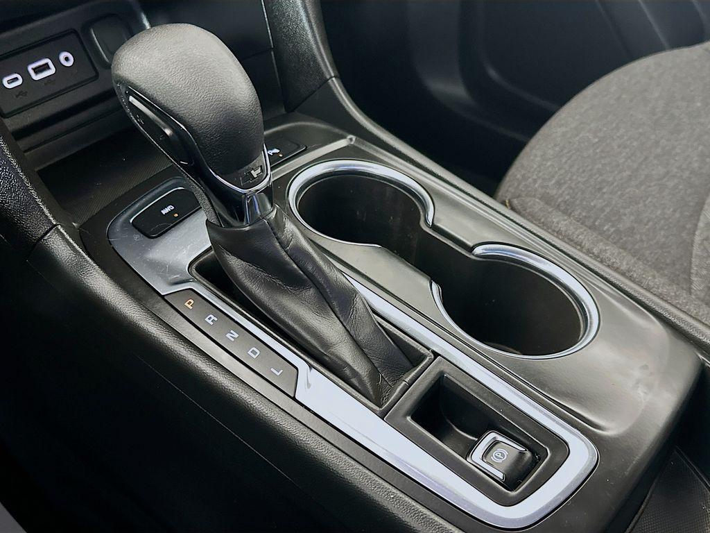 used 2023 Chevrolet Equinox car, priced at $24,595
