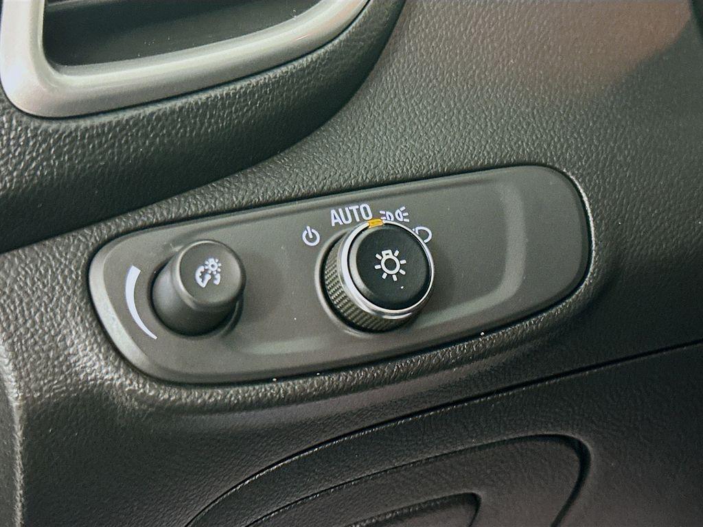 used 2022 Chevrolet Trax car, priced at $18,395