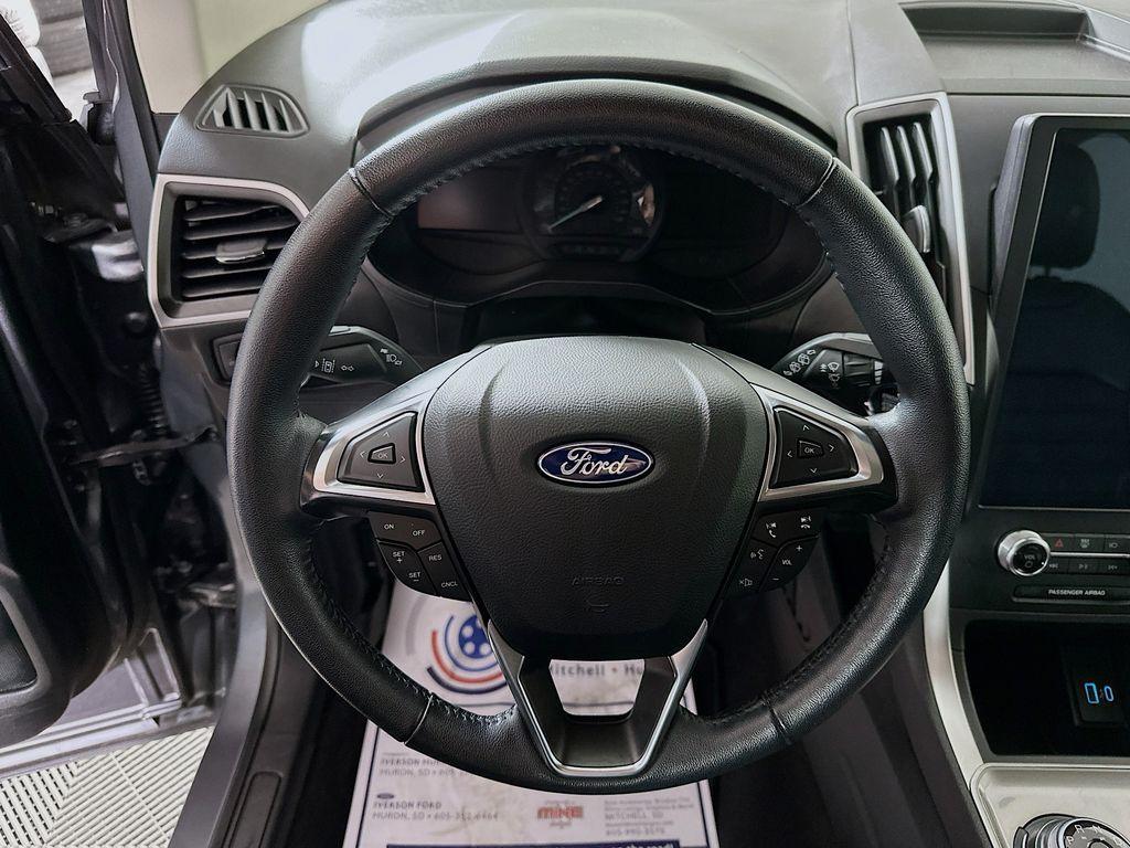 used 2024 Ford Edge car, priced at $28,995