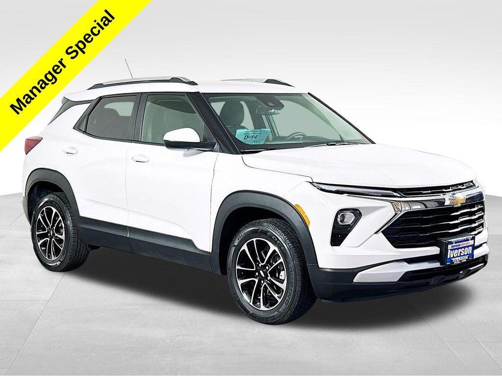 used 2025 Chevrolet TrailBlazer car, priced at $22,995