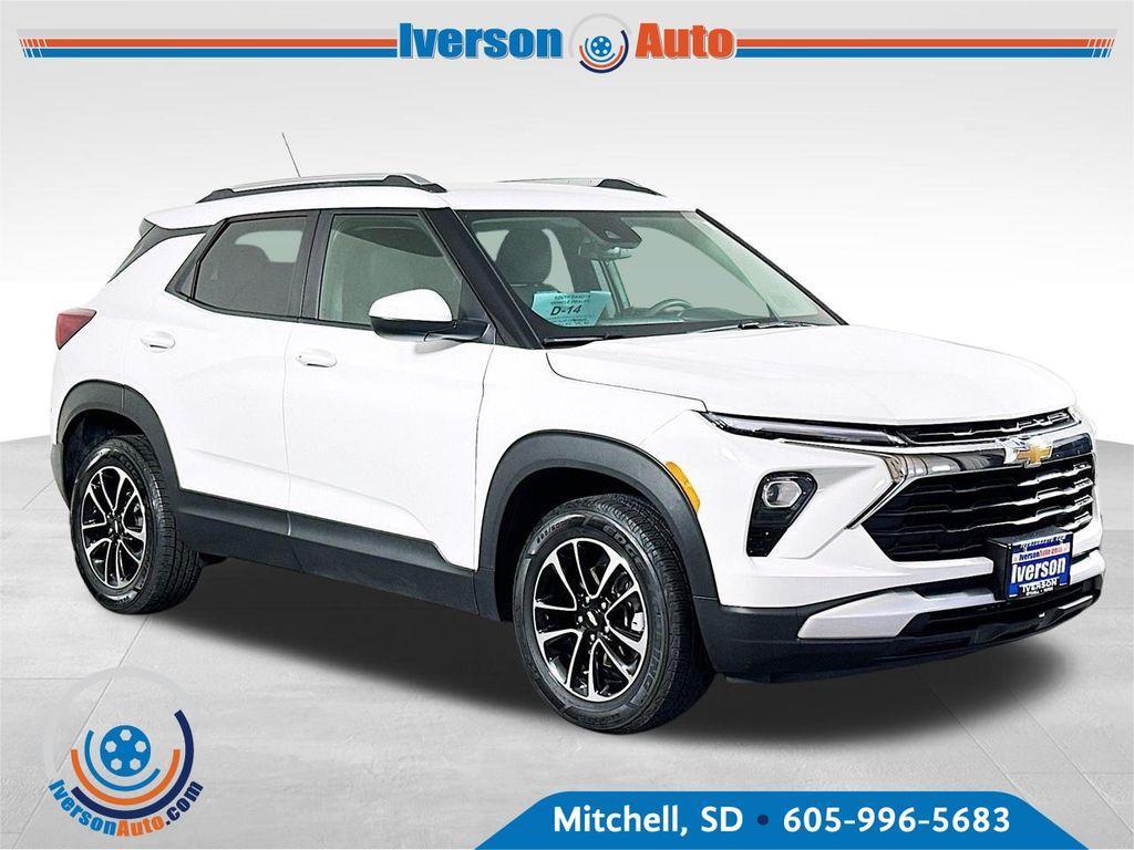 used 2025 Chevrolet TrailBlazer car, priced at $26,395