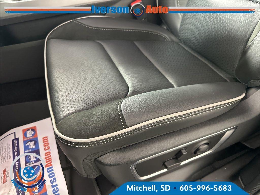 new 2025 Ram 1500 car, priced at $72,905