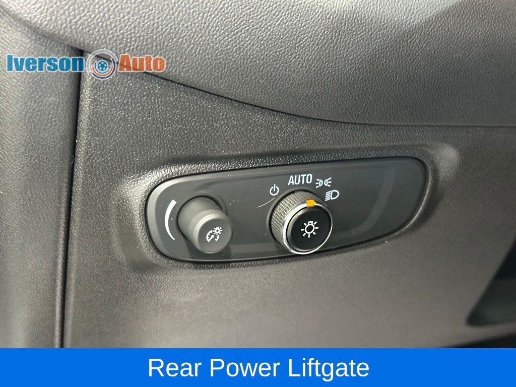 used 2022 Chevrolet Equinox car, priced at $22,795
