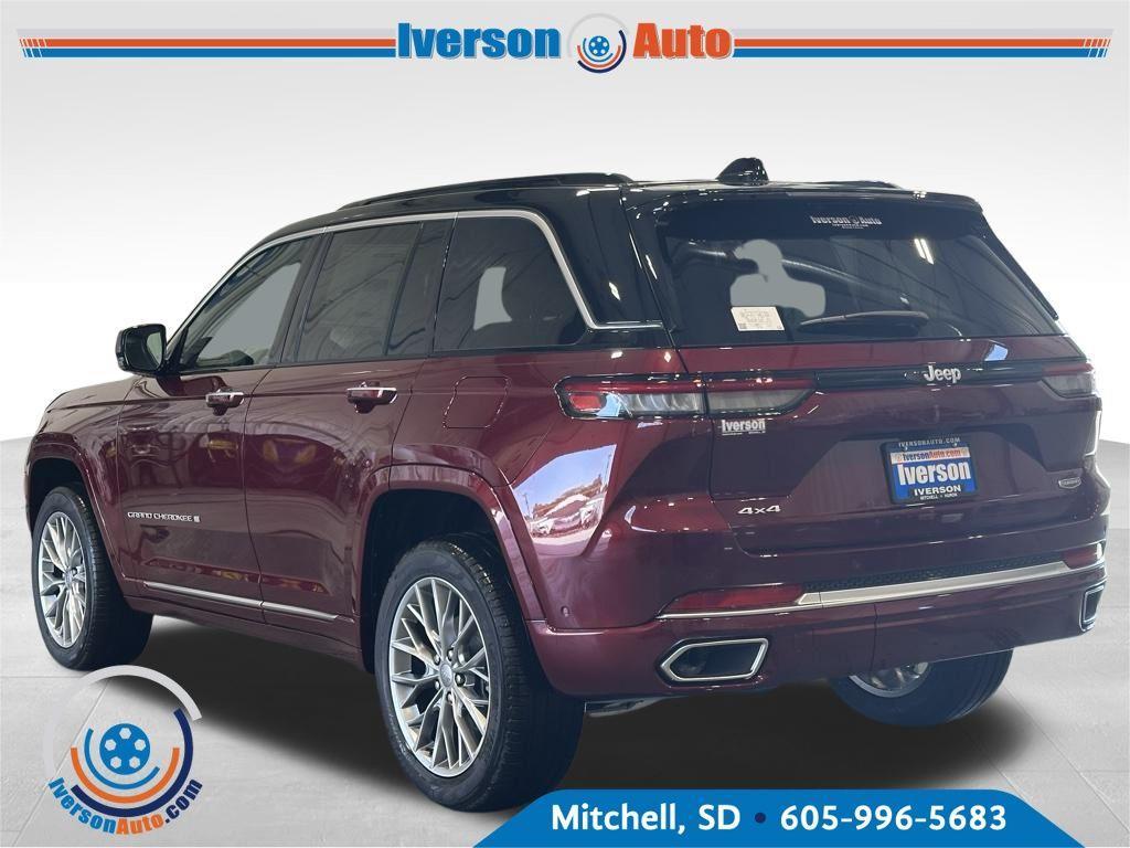 new 2025 Jeep Grand Cherokee car, priced at $57,874