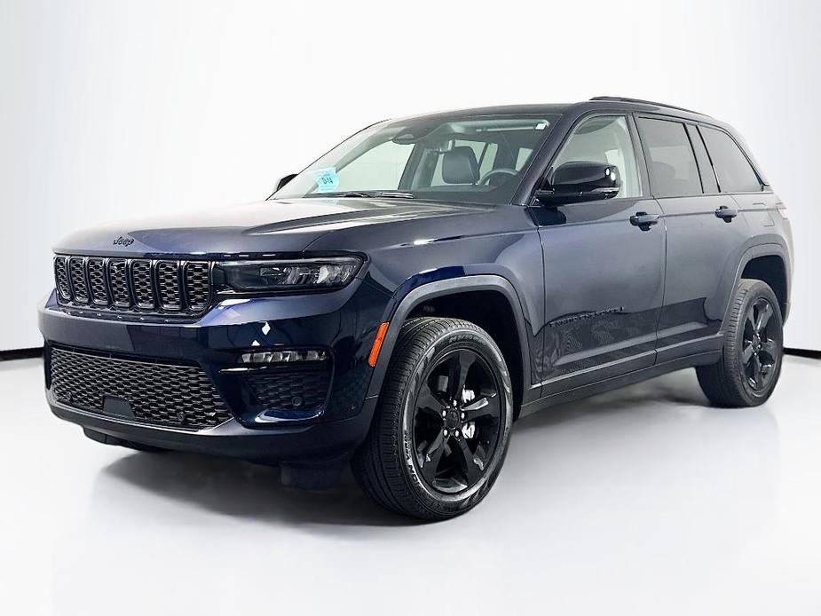 used 2023 Jeep Grand Cherokee car, priced at $38,390