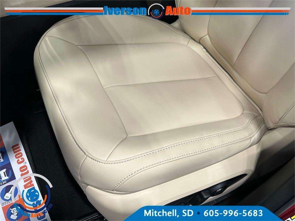 new 2025 Jeep Grand Cherokee car, priced at $41,991