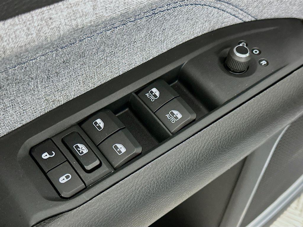 new 2025 Jeep Compass car, priced at $27,360