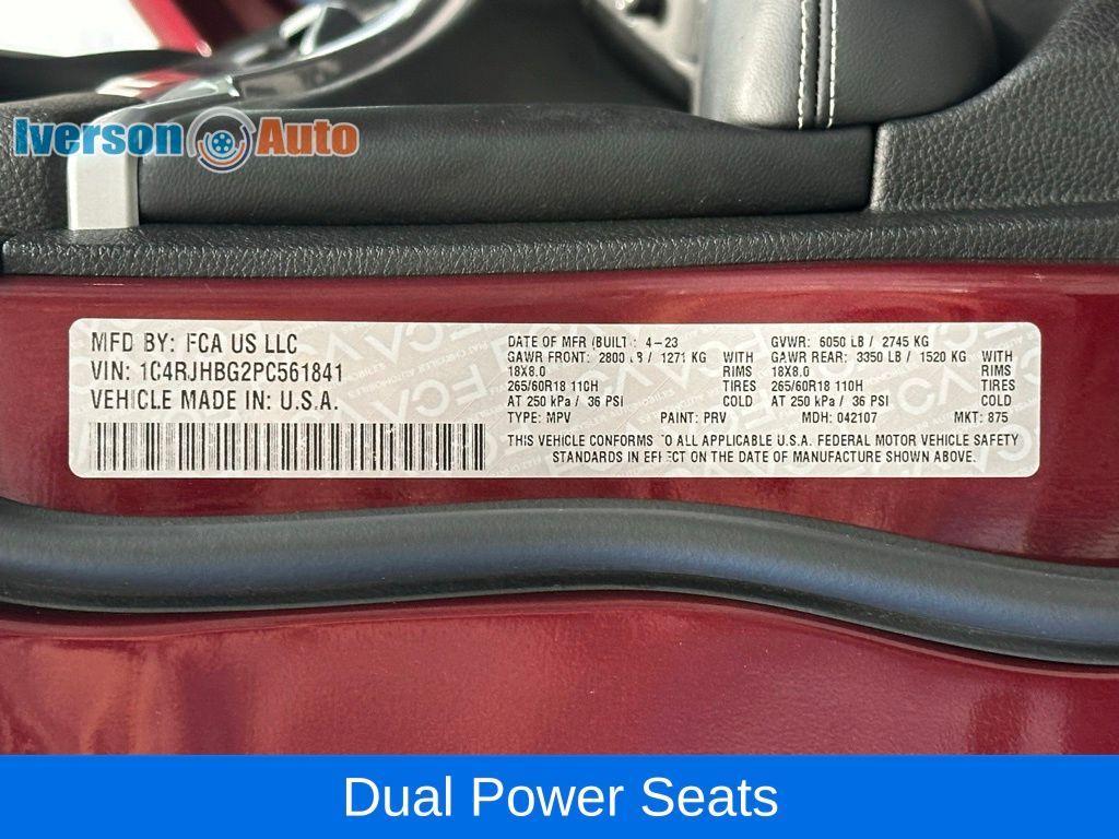 used 2023 Jeep Grand Cherokee car, priced at $36,495