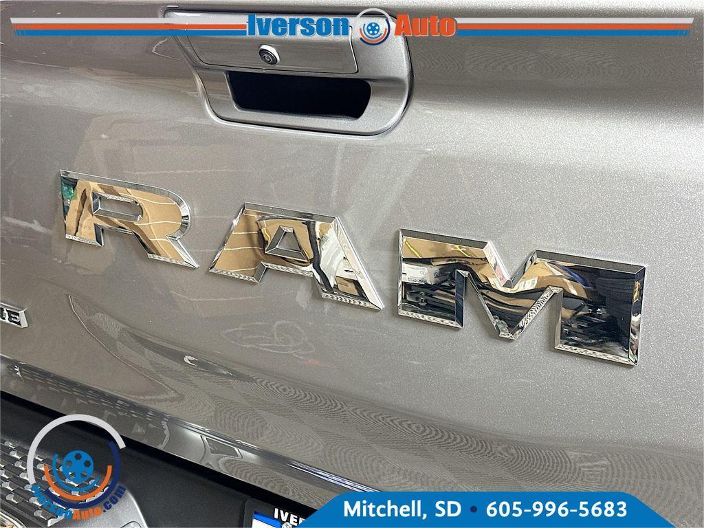 new 2025 Ram 1500 car, priced at $60,161