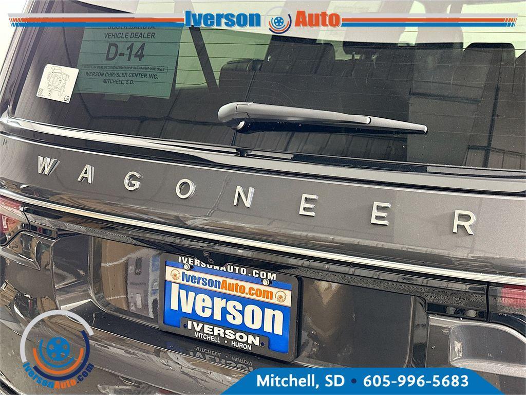 new 2025 Jeep Wagoneer L car, priced at $69,254