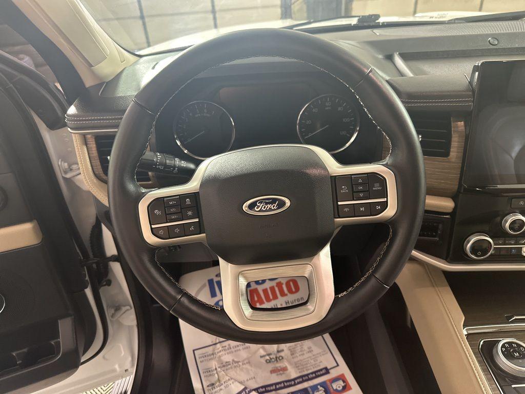 used 2024 Ford Expedition car, priced at $65,995