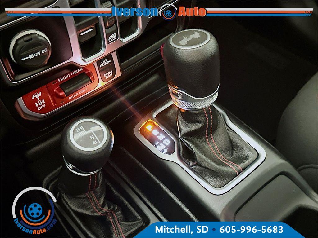 used 2021 Jeep Wrangler Unlimited car, priced at $36,995