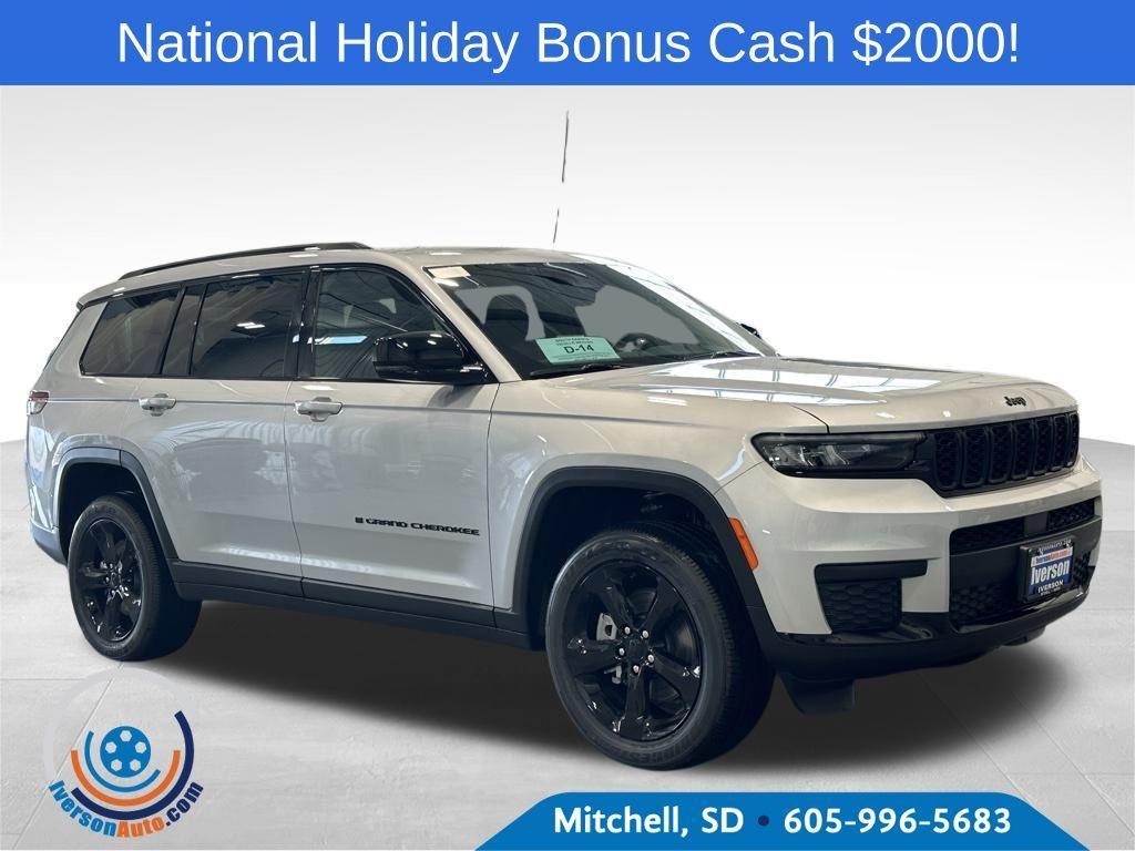new 2025 Jeep Grand Cherokee L car, priced at $40,572
