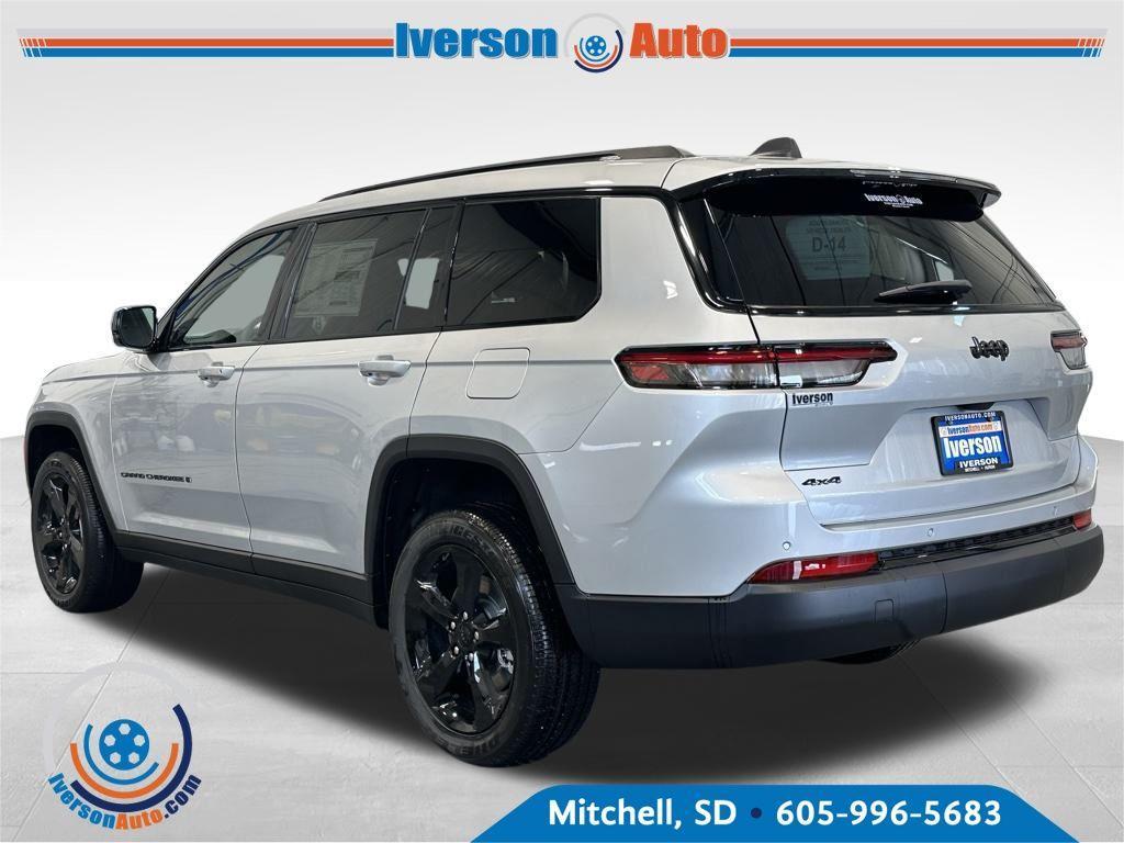 new 2025 Jeep Grand Cherokee L car, priced at $43,572