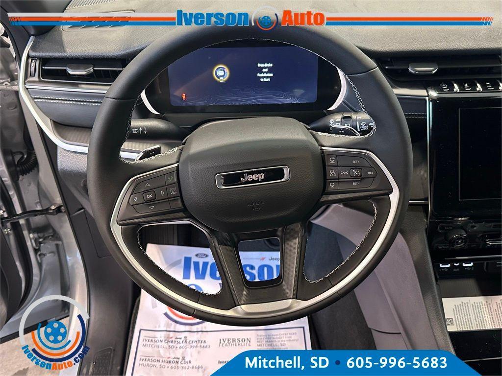 new 2025 Jeep Grand Cherokee L car, priced at $43,572