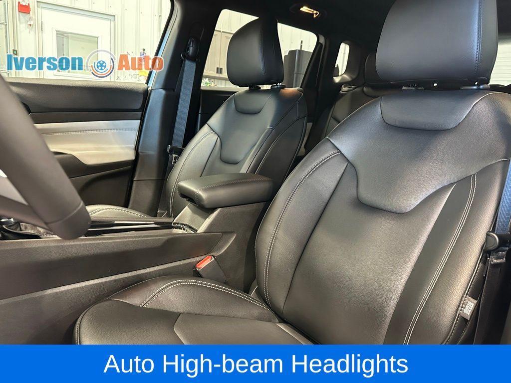 used 2025 Jeep Compass car, priced at $27,995