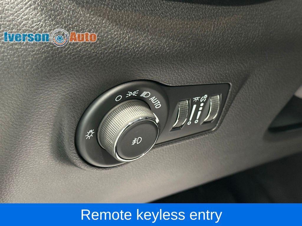 used 2025 Jeep Compass car, priced at $27,995