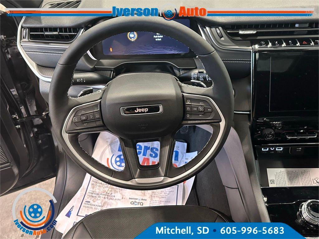 new 2025 Jeep Grand Cherokee L car, priced at $42,022