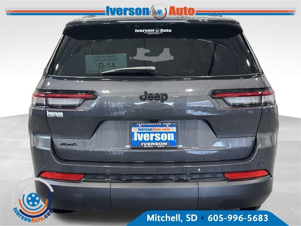 new 2025 Jeep Grand Cherokee L car, priced at $42,022