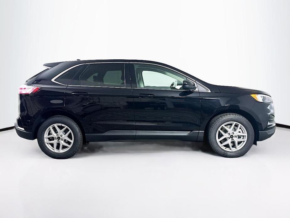 used 2024 Ford Edge car, priced at $32,895