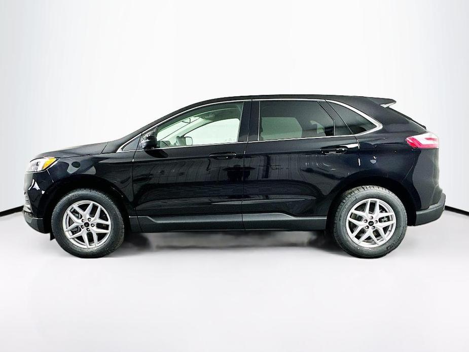 used 2024 Ford Edge car, priced at $32,895