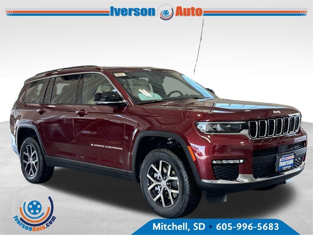 new 2025 Jeep Grand Cherokee L car, priced at $44,701