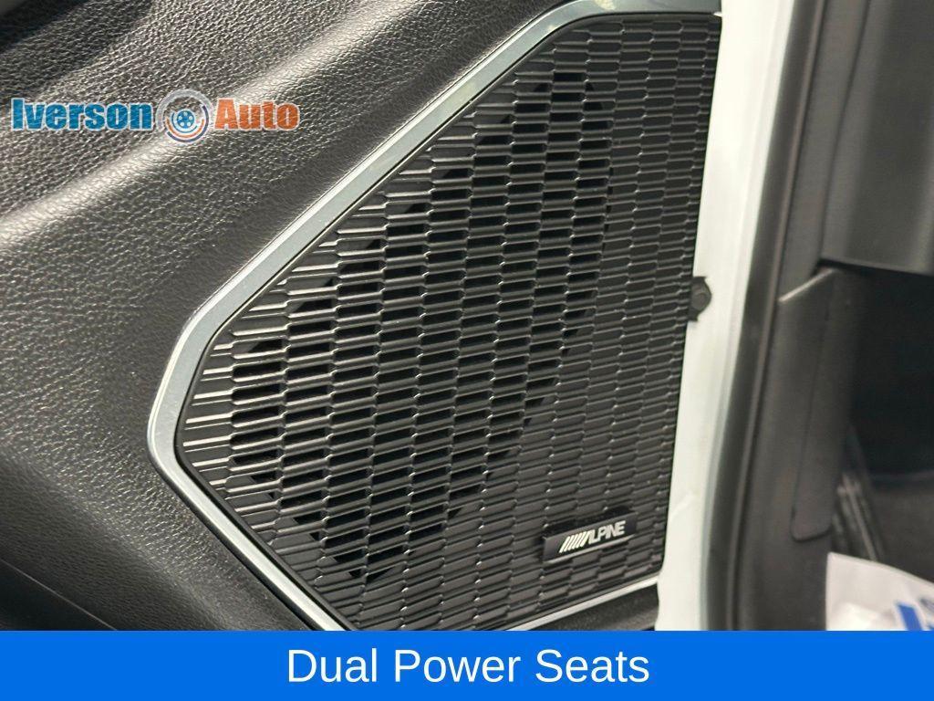 used 2023 Jeep Grand Cherokee car, priced at $37,525