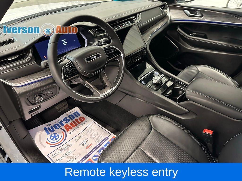 used 2023 Jeep Grand Cherokee car, priced at $37,525