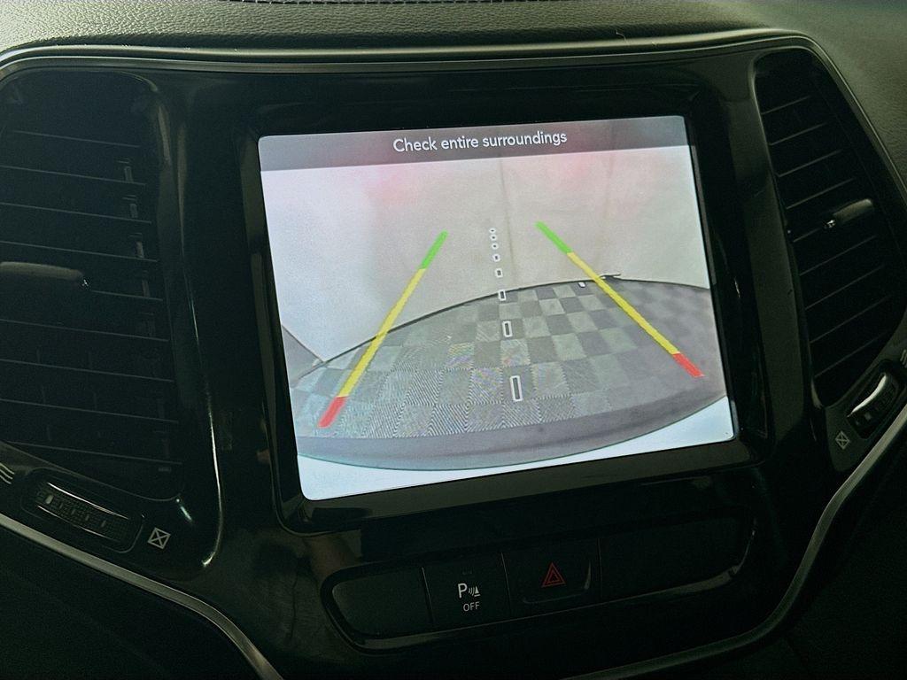used 2019 Jeep Cherokee car, priced at $19,995