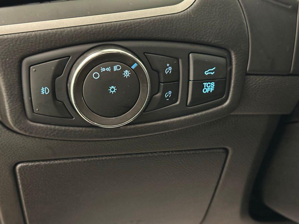 used 2023 Ford Edge car, priced at $22,995
