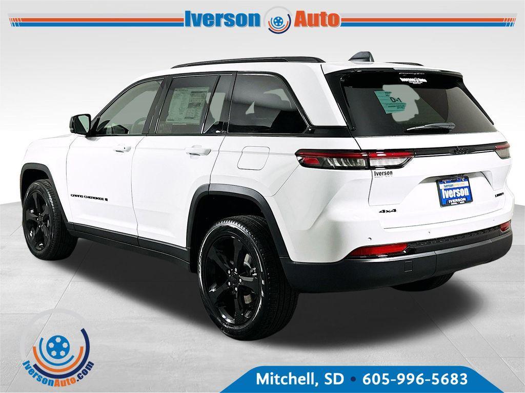 new 2025 Jeep Grand Cherokee car, priced at $46,425