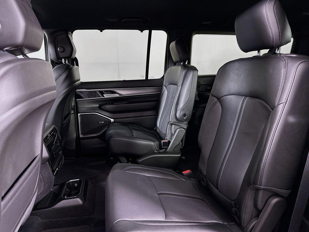 new 2025 Jeep Wagoneer L car, priced at $73,951
