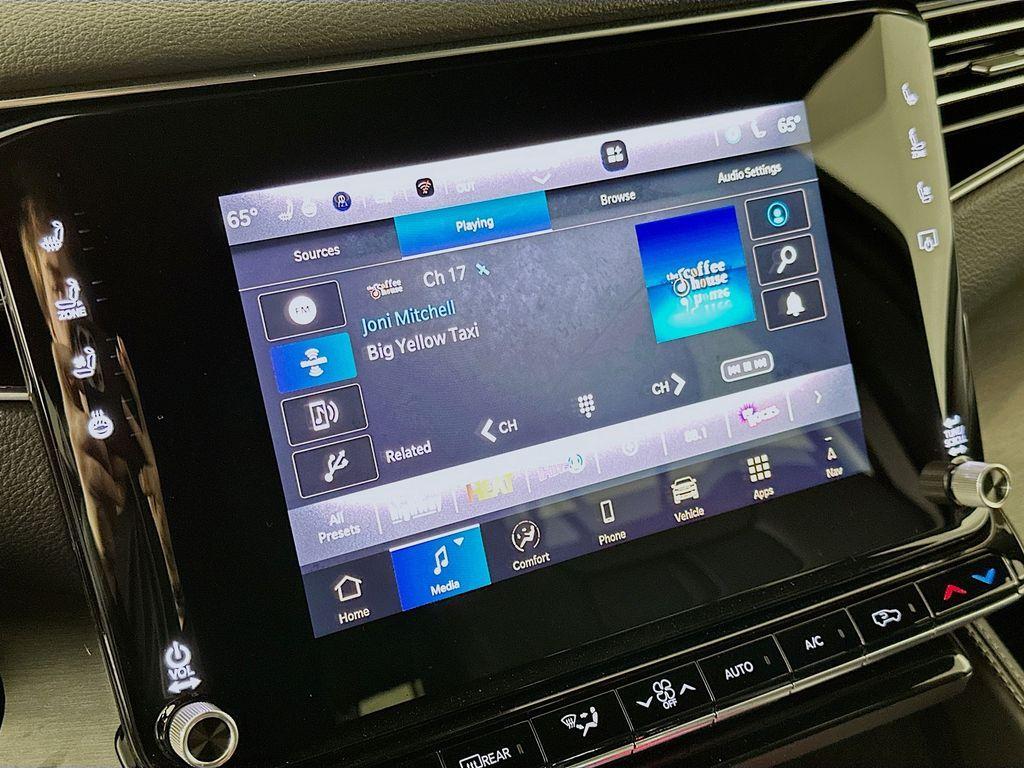 new 2025 Jeep Wagoneer L car, priced at $73,951