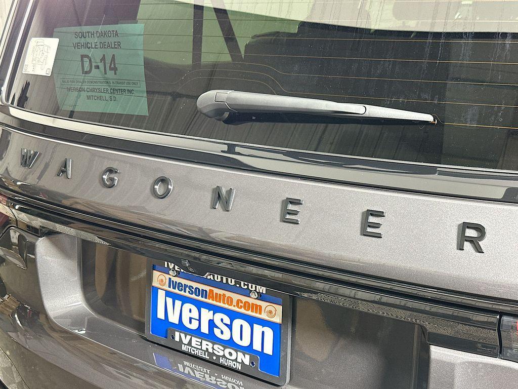 new 2025 Jeep Wagoneer L car, priced at $73,951