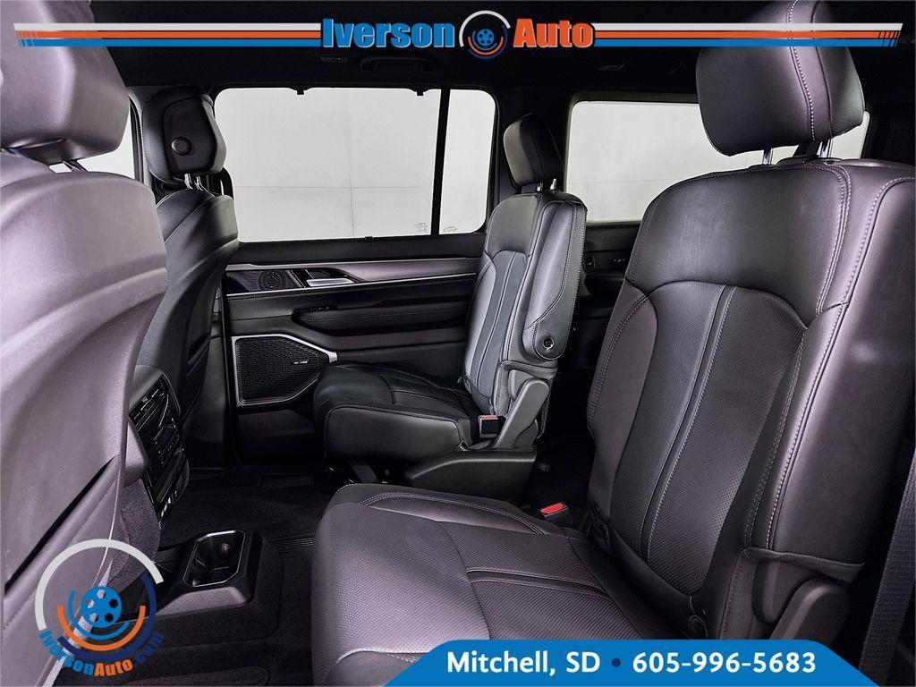 new 2025 Jeep Wagoneer L car, priced at $75,451
