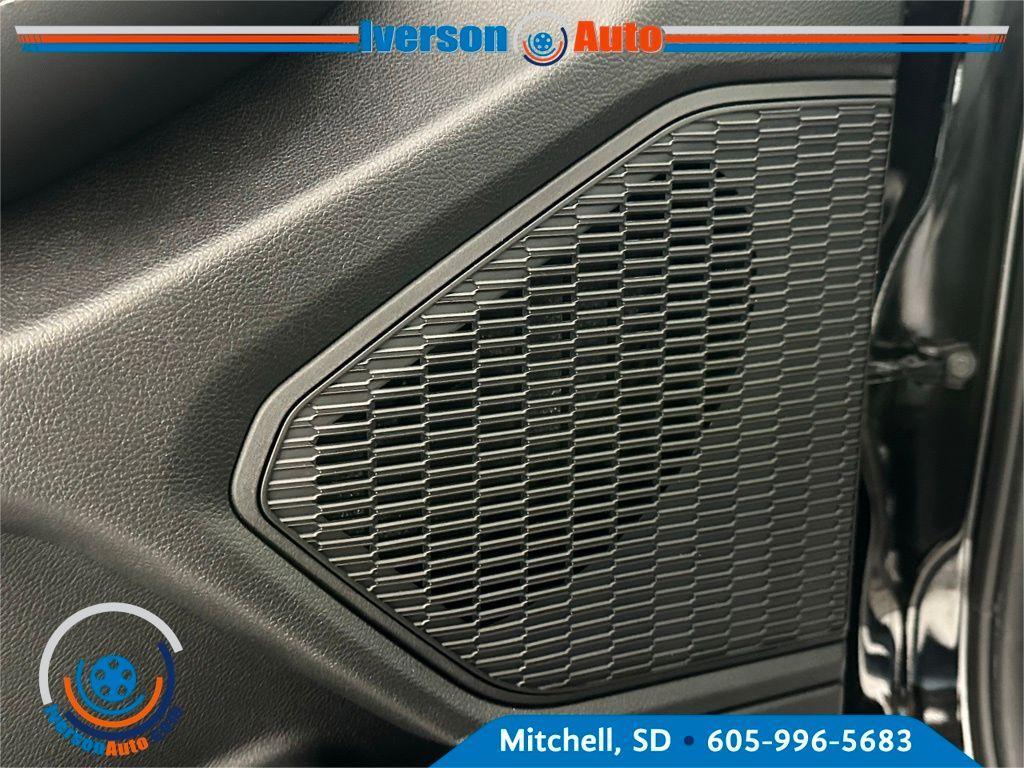 new 2025 Jeep Grand Cherokee L car, priced at $48,201