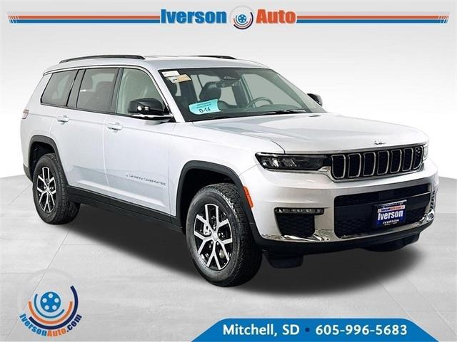 new 2025 Jeep Grand Cherokee L car, priced at $46,597