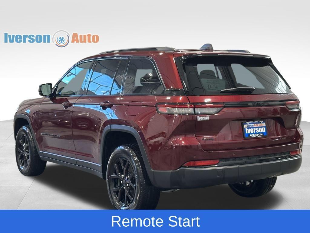 used 2024 Jeep Grand Cherokee car, priced at $34,995