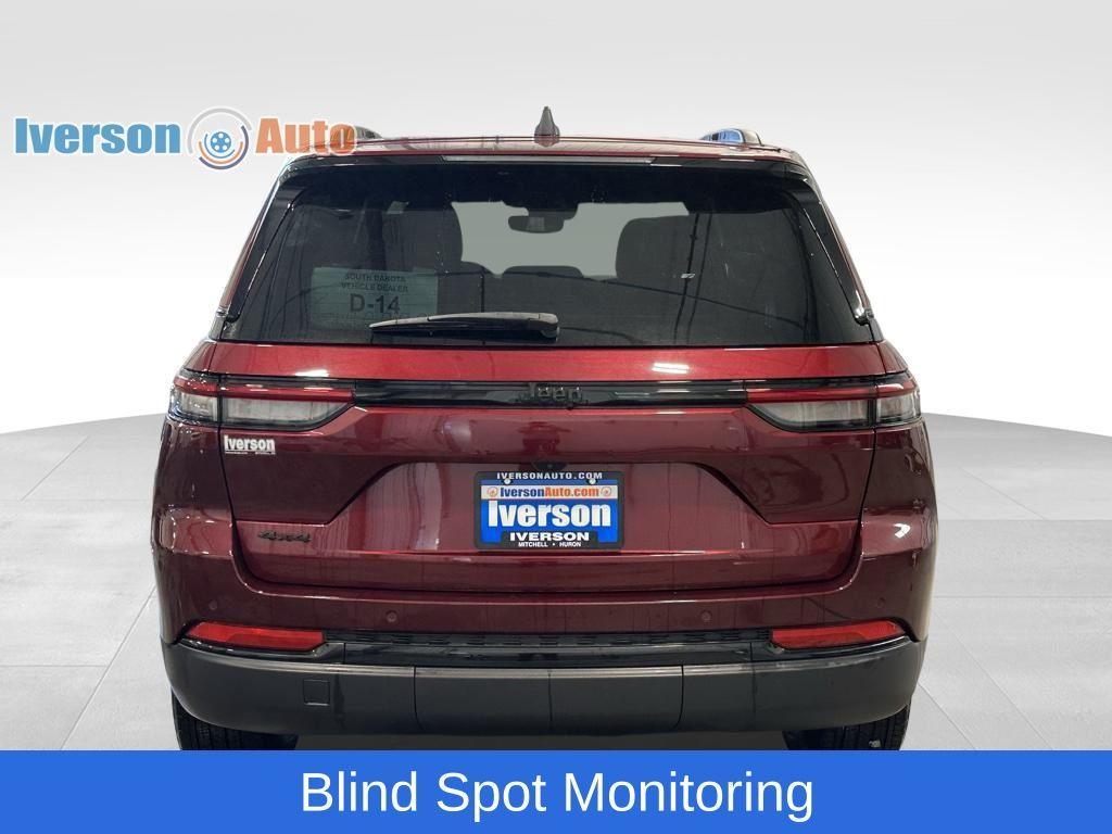 used 2024 Jeep Grand Cherokee car, priced at $34,995