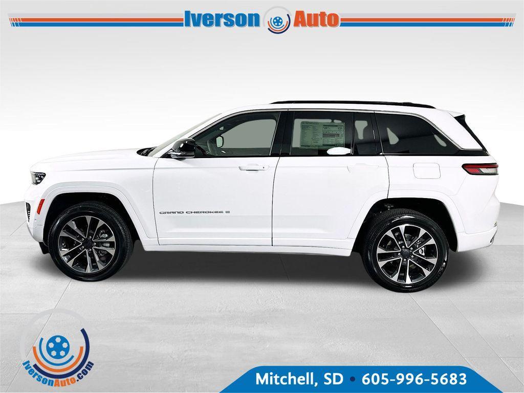 new 2025 Jeep Grand Cherokee car, priced at $56,675