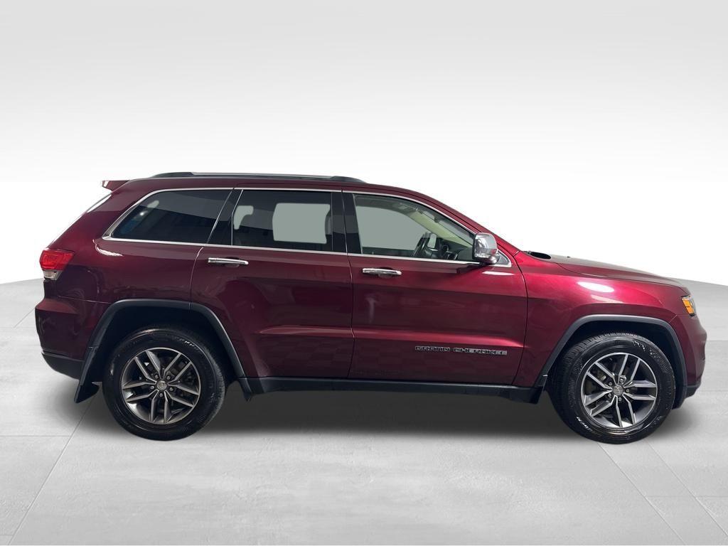 used 2018 Jeep Grand Cherokee car, priced at $19,395