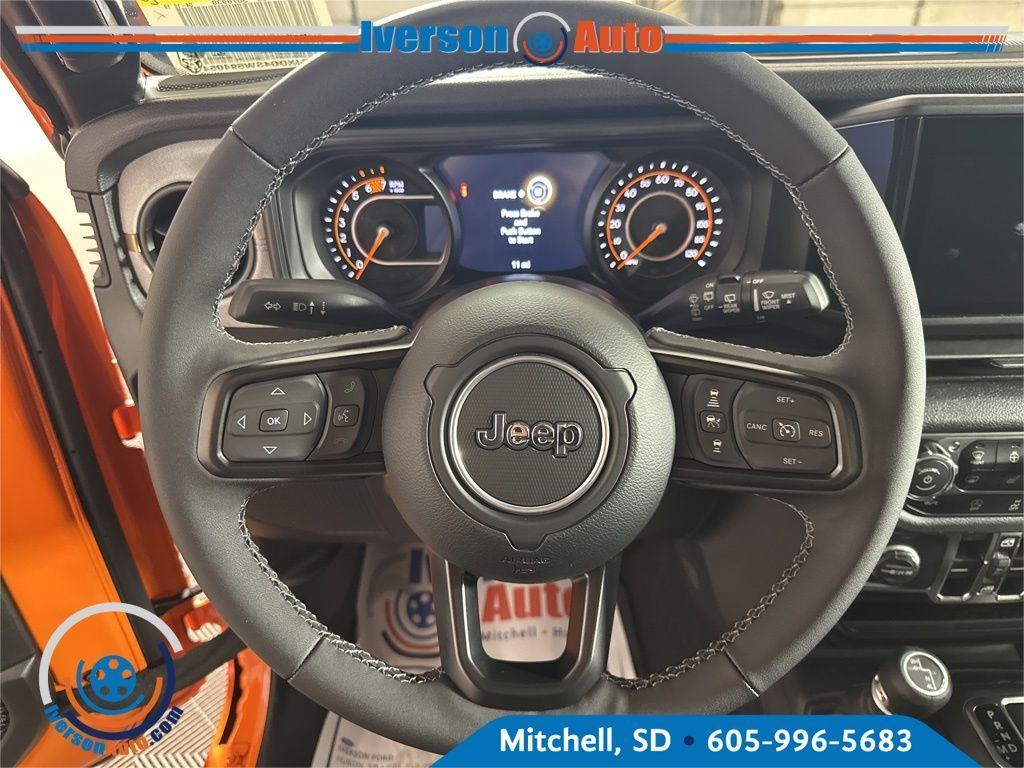 new 2025 Jeep Wrangler car, priced at $48,620
