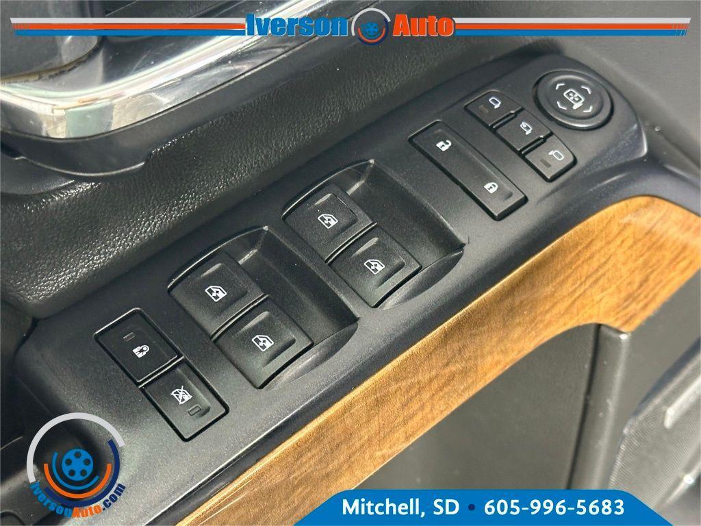 used 2015 Chevrolet Silverado 1500 car, priced at $17,995